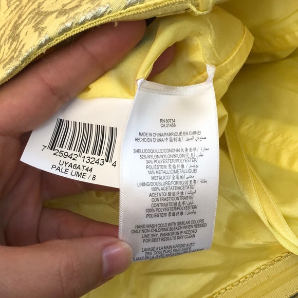 New BGBGMaxAzria Pale Lime and Silver Strapless Dress Size 8 - Picture 12 of 12